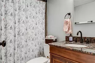9745 Kings Crown Ct, Fairfax, VA 22031 - Photo 16
