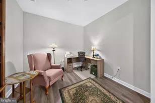 3925 Fair Ridge Dr, Fairfax, VA 22033 - Photo 12