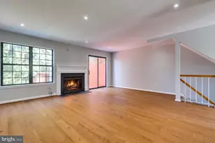 13656 Wildflower Ln, Clifton, VA 20124 - Photo 10