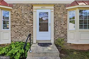 4871 Nash Dr, Fairfax, VA 22032 - Photo 2