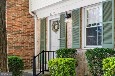 8252 Getty Court, Springfield, VA 22153 - Photo 2