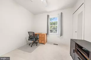 8252 Getty Ct, Springfield, VA 22153 - Photo 24