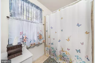 8252 Getty Court, Springfield, VA 22153 - Photo 18