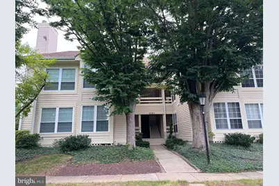 4501 Hazeltine Court #G, Alexandria, VA 22312 - Photo 2