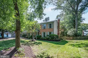 8620 Yardley Dr, Alexandria, VA 22308 - Photo 2