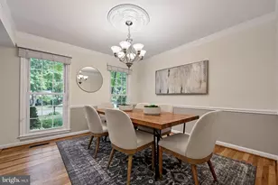 8620 Yardley Dr, Alexandria, VA 22308 - Photo 12