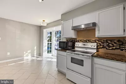 6415 Seven Oaks Drive, Falls Church, VA 22042 - Photo 12