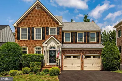 9828 Fox Rest Lane, Vienna, VA 22181 - Photo 4