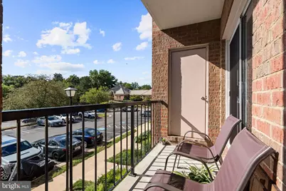 14800 Rydell Road #204, Centreville, VA 20121 - Photo 6