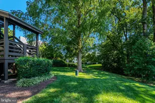 10107 Oakton Terrace Rd, Oakton, VA 22124 - Photo 26