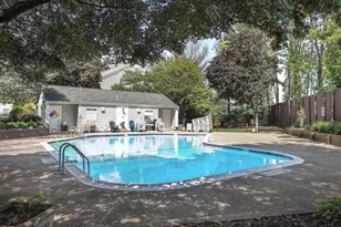 10107 Oakton Terrace Rd, Oakton, VA 22124 - Photo 28