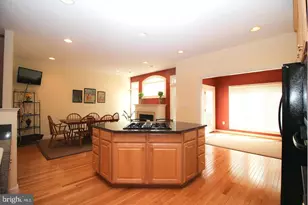 4553 Fair Valley Dr, Fairfax, VA 22033 - Photo 6
