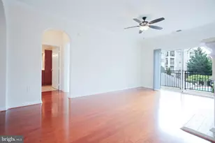 12958 Centre Park Cir, Herndon, VA 20171 - Photo 14