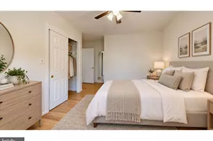 2303 McGregor Ct, Vienna, VA 22182 - Photo 8