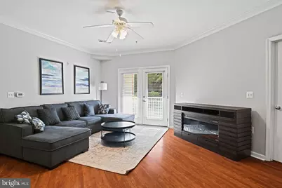 9490 Virginia Center Boulevard #143, Vienna, VA 22181 - Photo 1