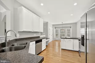 8381 Millwood Dr, Springfield, VA 22152 - Photo 20