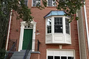 4009 Dogberry Ln, Fairfax, VA 22033 - Photo 1