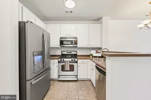 12001 Market St, Reston, VA 20190 - Photo 4