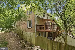 8562 Tyrolean Way, Springfield, VA 22153 - Photo 32