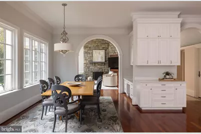 558 Innsbruck Ave, Great Falls, VA 22066 - Photo 16