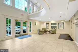 6990 Falls Reach Dr, Falls Church, VA 22043 - Photo 32