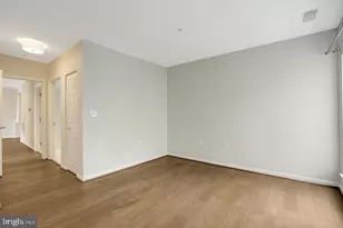 6990 Falls Reach Dr, Falls Church, VA 22043 - Photo 22
