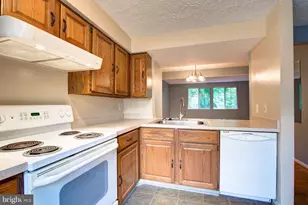 8541 Koluder, Lorton, VA 22079 - Photo 8