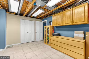5602 Sutherland Ct, Burke, VA 22015 - Photo 36