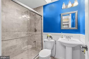 5602 Sutherland Ct, Burke, VA 22015 - Photo 32