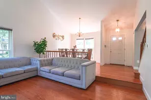 8110 Clifforest Dr, Springfield, VA 22153 - Photo 6