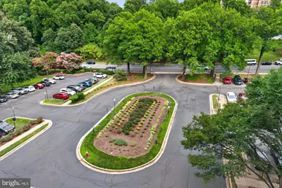2300 Pimmit Drive #712, Falls Church, VA 22043 - Photo 24