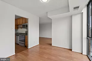 2300 Pimmit Dr, Falls Church, VA 22043 - Photo 18