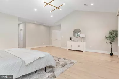 1002 Frederick Street SW, Vienna, VA 22180 - Photo 28