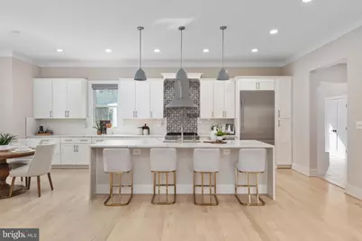 1002 Frederick Street SW, Vienna, VA 22180 - Photo 14