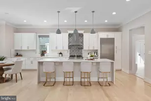1002 Frederick St SW, Vienna, VA 22180 - Photo 14