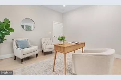 1002 Frederick Street SW, Vienna, VA 22180 - Photo 6