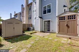 9625 Pierrpont St, Burke, VA 22015 - Photo 20