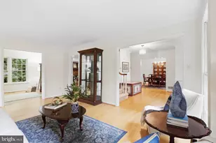 11607 Auburn Grove Ct, Reston, VA 20194 - Photo 12