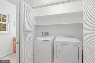11607 Auburn Grove Ct, Reston, VA 20194 - Photo 26