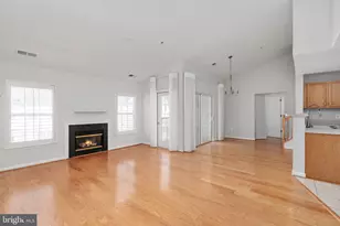 11635 Cavalier Landing Ct, Fairfax, VA 22030 - Photo 22