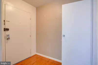 2052 Royal Fern Court #23/21C, Reston, VA 20191 - Photo 2