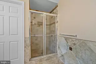 13249 Middleton Farm Ln, Herndon, VA 20171 - Photo 44
