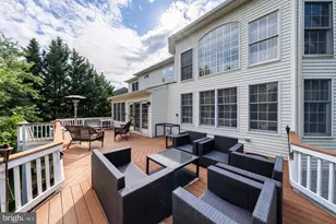 13249 Middleton Farm Ln, Herndon, VA 20171 - Photo 30