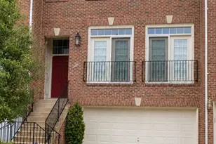 5264 Cozy Glen Ln, Alexandria, VA 22312 - Photo 1