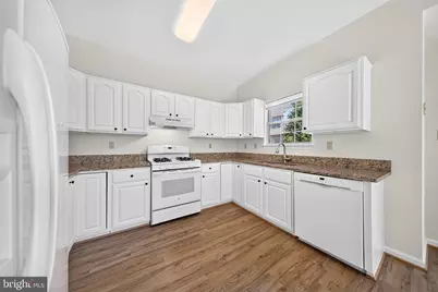 14214 Asher Vw View, Centreville, VA 20121 - Photo 4