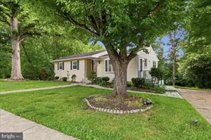131 Casmar St SE, Vienna, VA 22180 - Photo 1