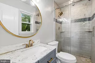 131 Casmar St SE, Vienna, VA 22180 - Photo 16