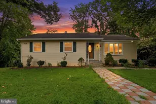 131 Casmar St SE, Vienna, VA 22180 - Photo 2