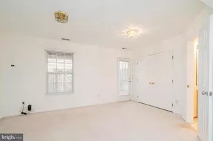 2507 James Maury Dr, Herndon, VA 20171 - Photo 8