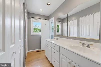 8125 Saxony Drive, Annandale, VA 22003 - Photo 34